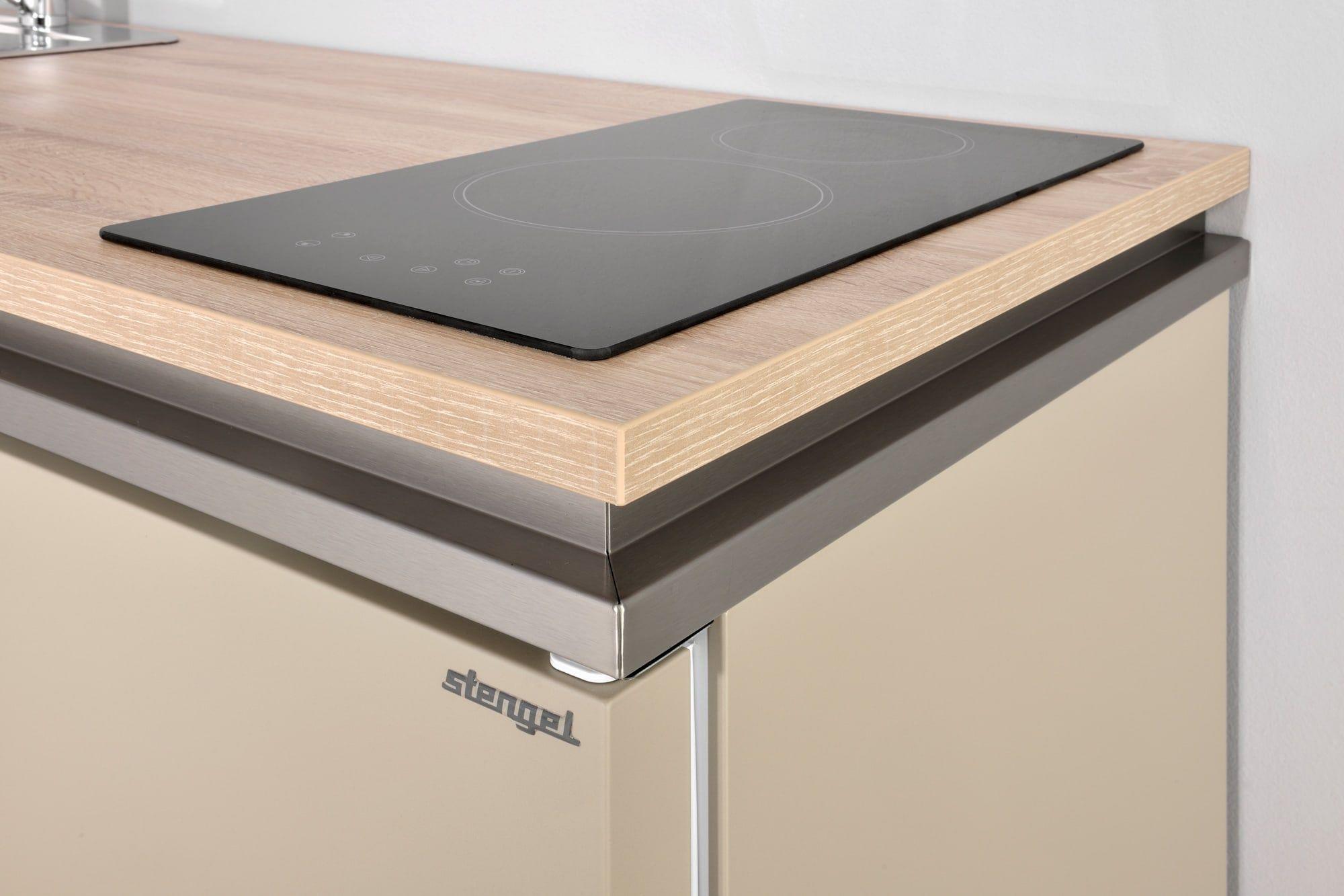 Stengel_19W_6010.jpg
